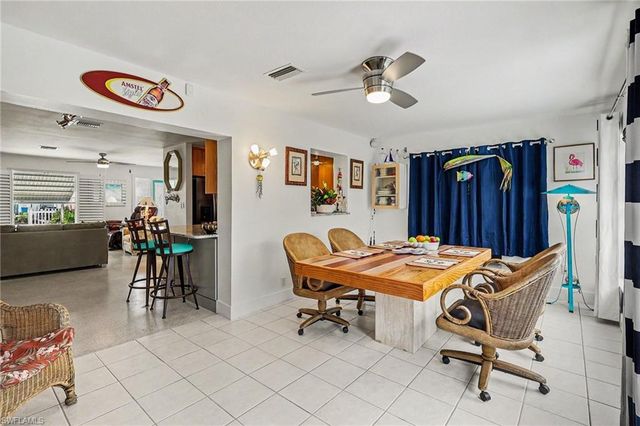 3608 Rita LN, St. James City, FL 33956