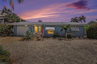 3608 Rita LN, St. James City, FL 33956