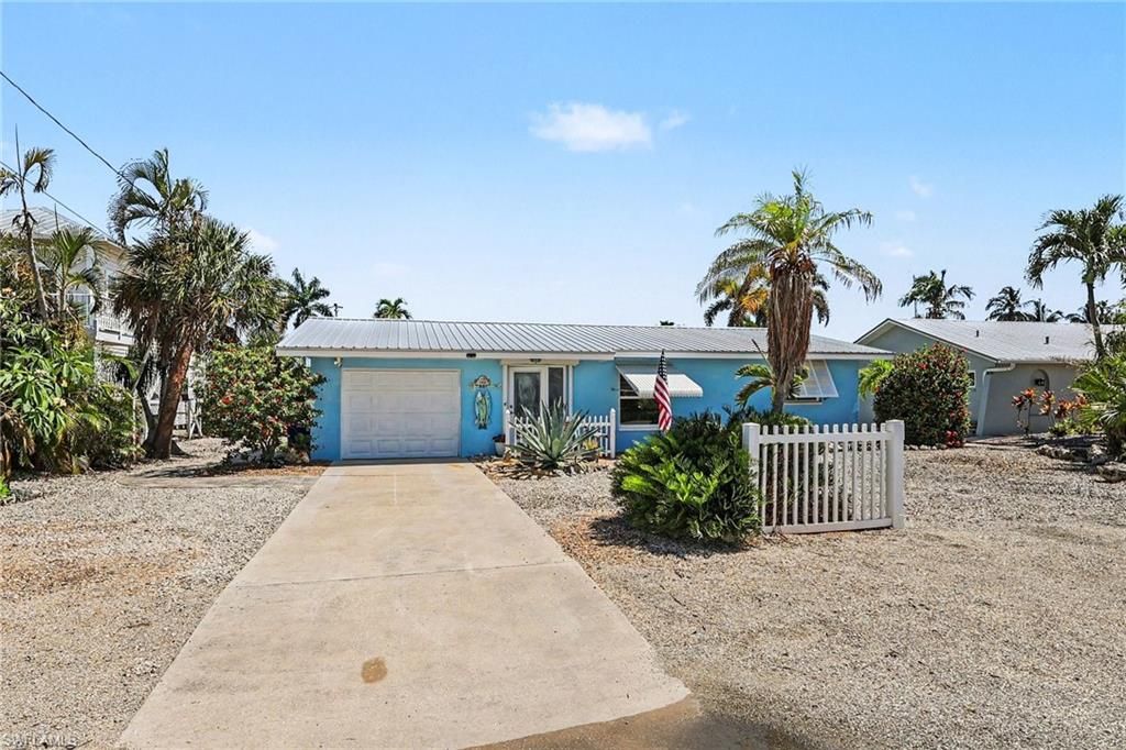 3608 Rita LN, ST. JAMES CITY, FL 33956 — photo 3