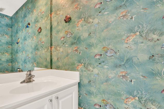 131 Radcliffe Court, Jupiter, FL 33458