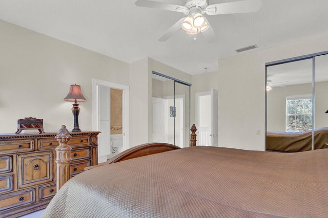 131 Radcliffe Court, Jupiter, FL 33458