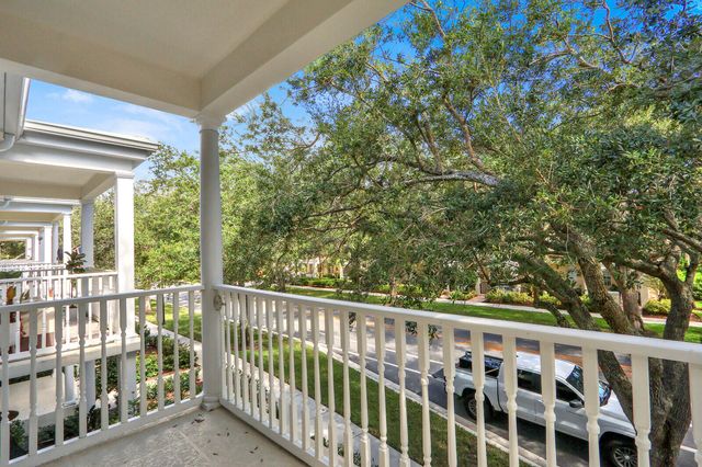 131 Radcliffe Court, Jupiter, FL 33458