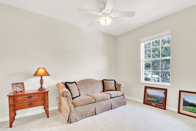 131 Radcliffe Court, Jupiter, FL 33458