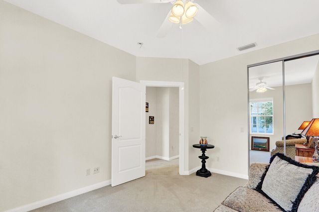 131 Radcliffe Court, Jupiter, FL 33458