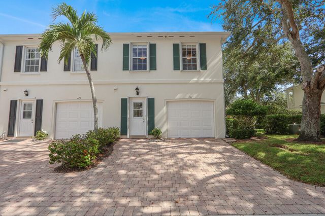 131 Radcliffe Court, Jupiter, FL 33458