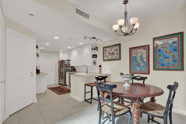 131 Radcliffe Court, Jupiter, FL 33458