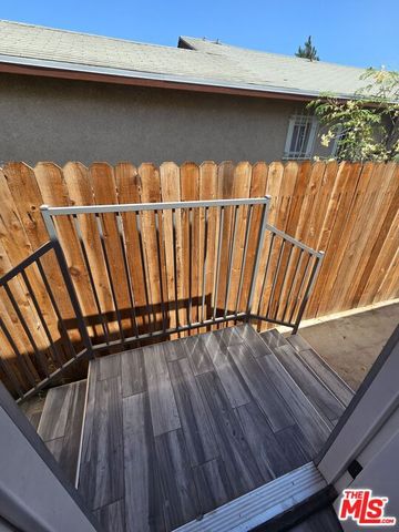 817 W 101st Street, Los Angeles, CA 90044