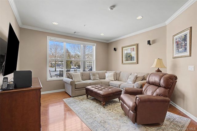 17 Sonata Court, Lake Grove, NY 11755