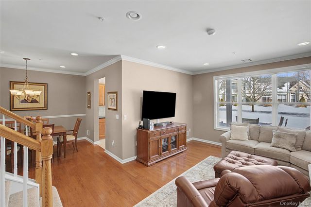 17 Sonata Court, Lake Grove, NY 11755