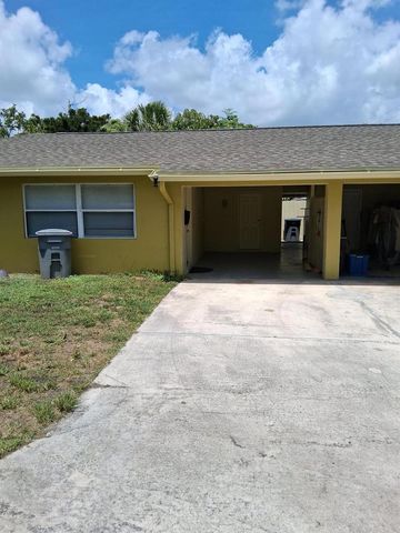 212 Palmetto Drive, Lake Park, FL 33403