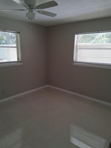 212 Palmetto Drive, Lake Park, FL 33403