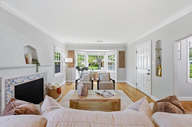 278 Iris Street, Redwood City, CA 94062