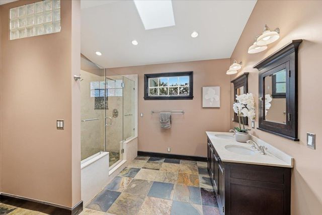 278 Iris Street, Redwood City, CA 94062