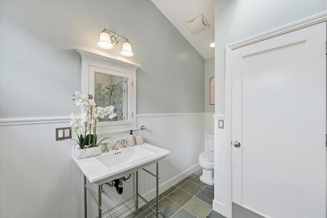 278 Iris Street, Redwood City, CA 94062