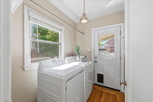 278 Iris Street, Redwood City, CA 94062