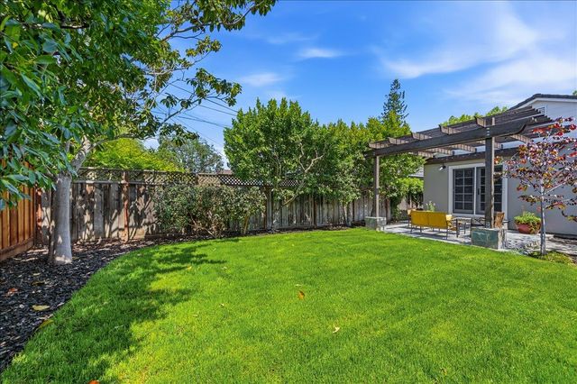 278 Iris Street, Redwood City, CA 94062