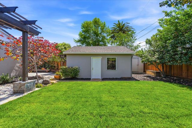 278 Iris Street, Redwood City, CA 94062
