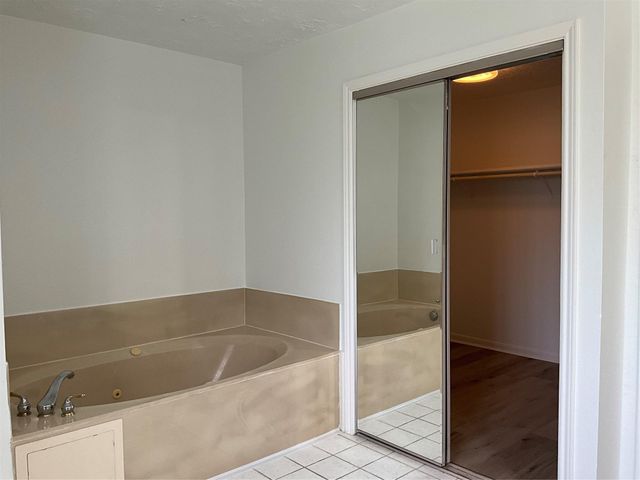 11914 Mulholland Drive, Meadows Place, TX 77477