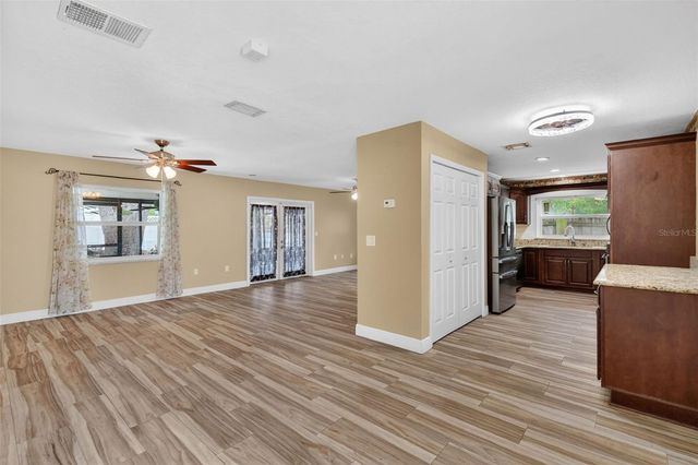 3217 LAKE ANDERSON AVENUE, Orlando, FL 32812