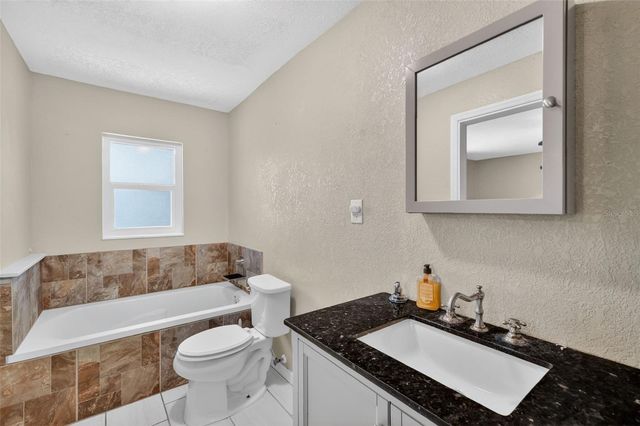 3217 LAKE ANDERSON AVENUE, Orlando, FL 32812