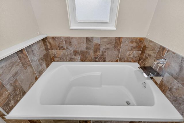 3217 LAKE ANDERSON AVENUE, Orlando, FL 32812
