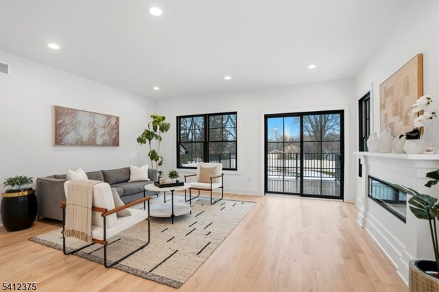 157 Pearl St, Berkeley Heights Twp., NJ 07922