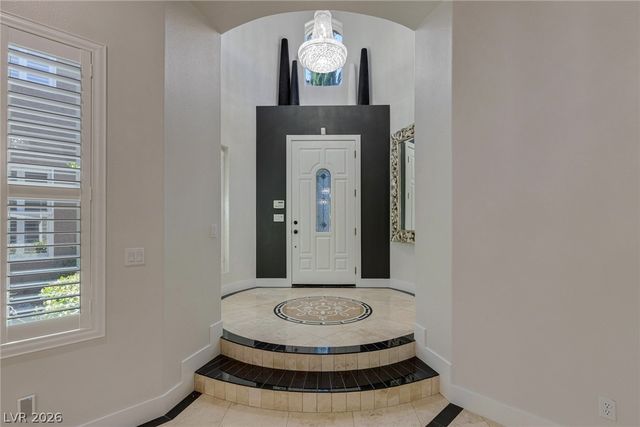 300 Kingsclear Court, Las Vegas, NV 89145