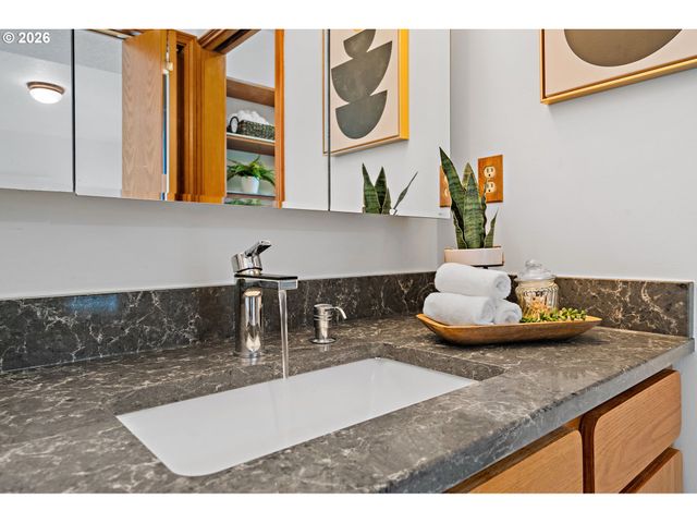 14438 Sw 152ND Pl, Portland, OR 97224