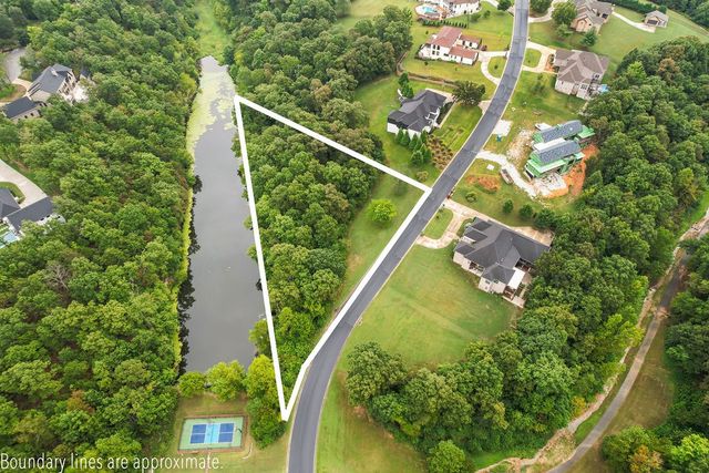 4101 N Dogwood Canyon Loop, Fayetteville, AR 72704