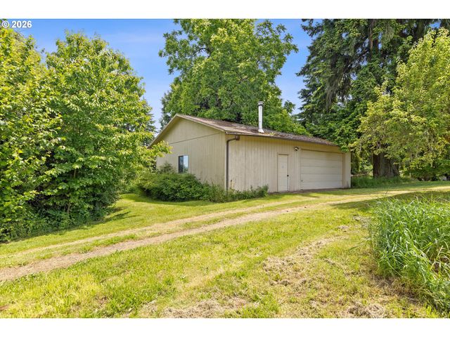 13800 Se Baumback Rd, Sandy, OR 97055