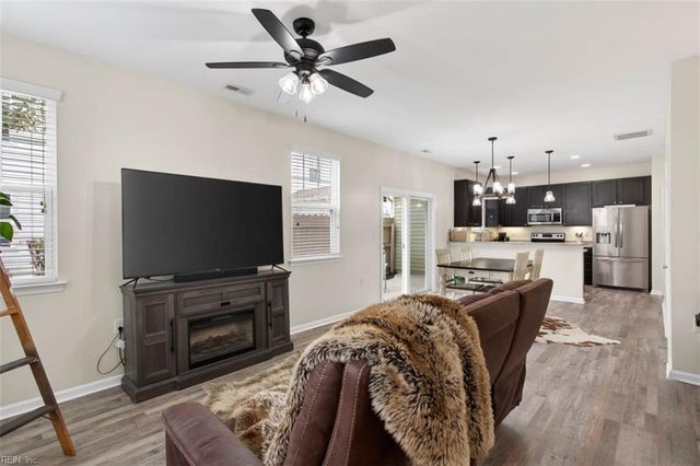 4093 Clarendon WAY, Virginia Beach, VA 23456