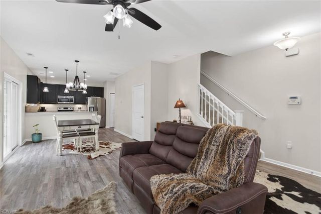 4093 Clarendon WAY, Virginia Beach, VA 23456