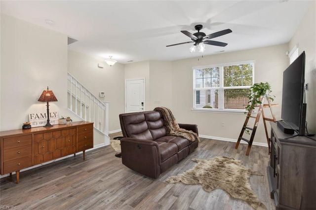 4093 Clarendon WAY, Virginia Beach, VA 23456