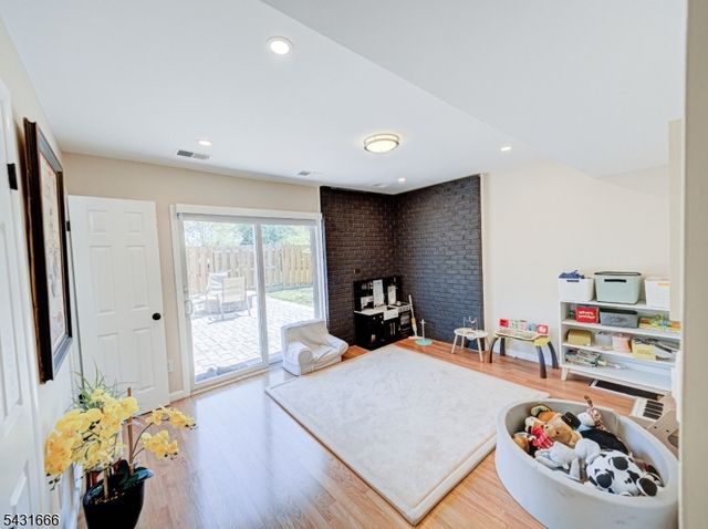 1897 Bell Pl, South Plainfield Boro, NJ 07080