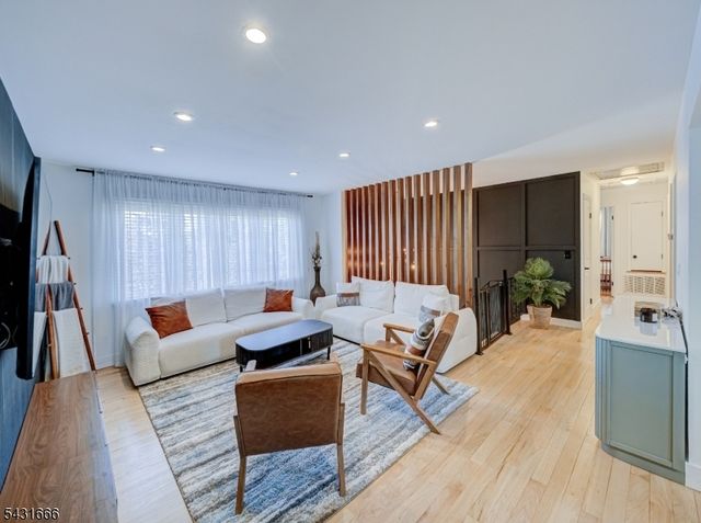 1897 Bell Pl, South Plainfield Boro, NJ 07080