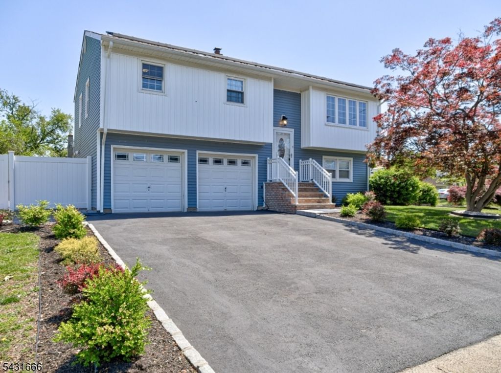 1897 Bell Pl, South Plainfield Boro, NJ 07080