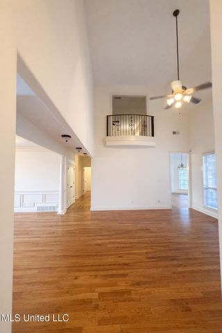 4902 Waterstone Drive, Olive Branch, MS 38654