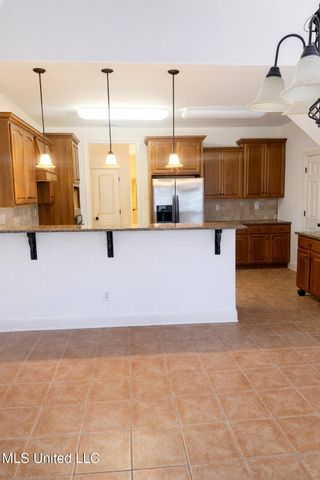 4902 Waterstone Drive, Olive Branch, MS 38654