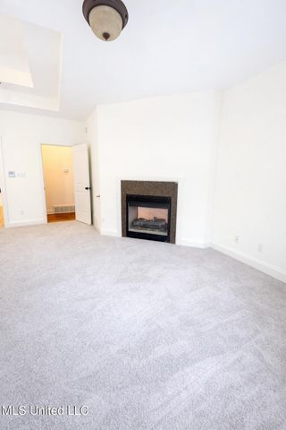 4902 Waterstone Drive, Olive Branch, MS 38654