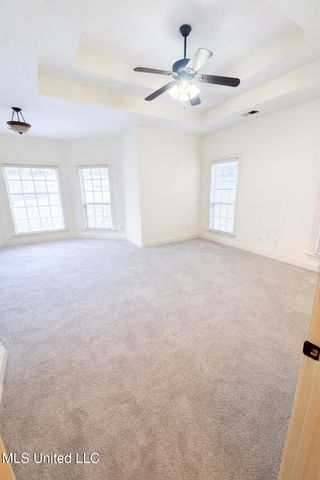 4902 Waterstone Drive, Olive Branch, MS 38654