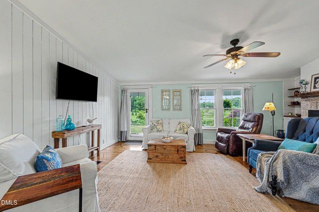 7740 Hornaday Trail, Liberty, NC 27298