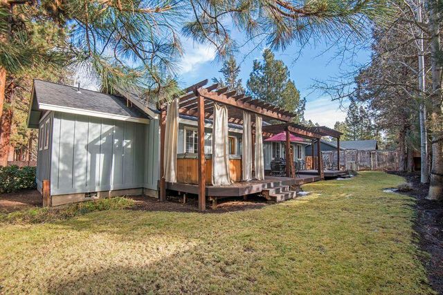 711 E Tyee Drive, Sisters, OR 97759