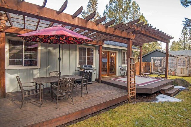 711 E Tyee Drive, Sisters, OR 97759