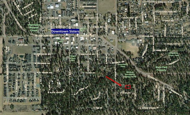 711 E Tyee Drive, Sisters, OR 97759