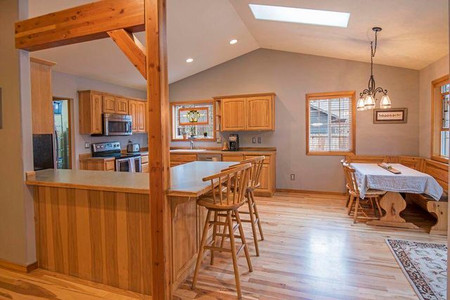 711 E Tyee Drive, Sisters, OR 97759