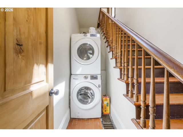 3206 S KELLY Ave, Portland, OR 97239