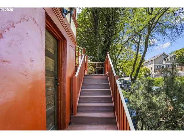 3206 S KELLY Ave, Portland, OR 97239