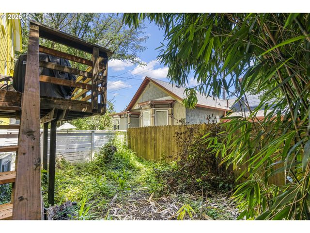 3206 S KELLY Ave, Portland, OR 97239