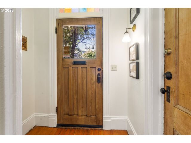 3206 S KELLY Ave, Portland, OR 97239