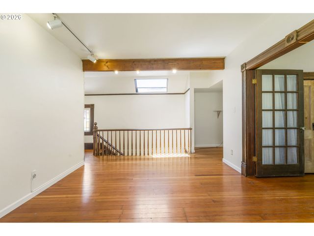 3206 S KELLY Ave, Portland, OR 97239